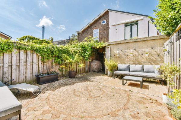 Courtyard Wall Repair in Sterling